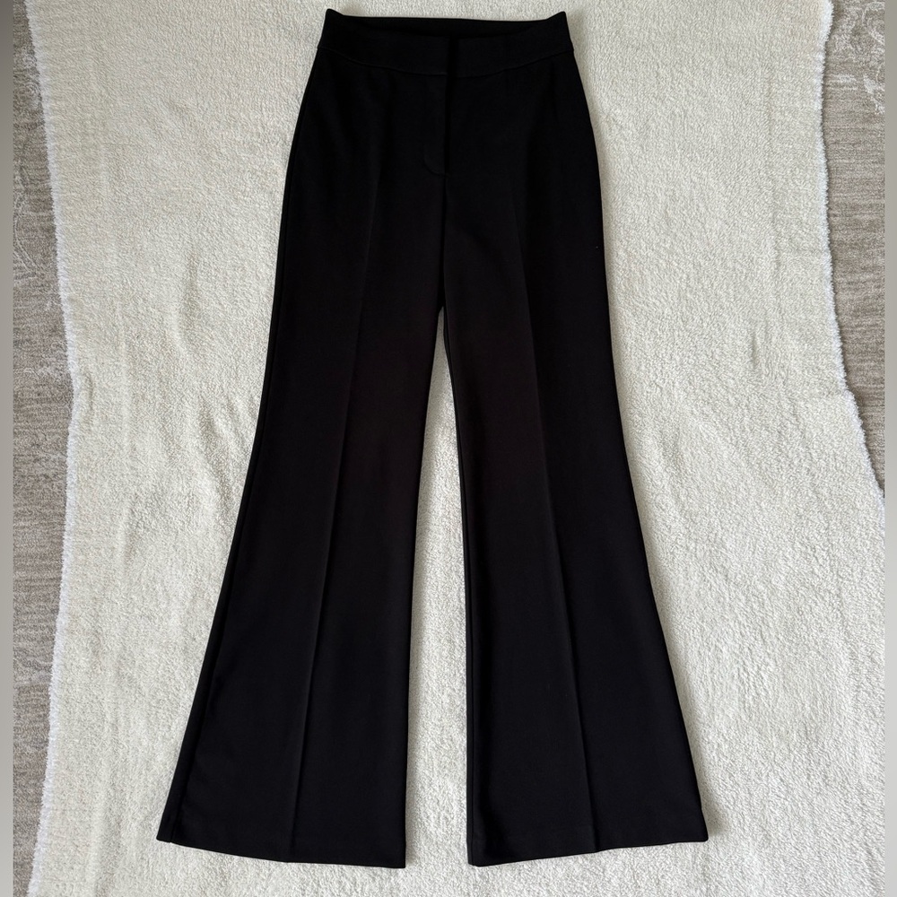 DKNY BLACK size 4 trouser with flare leg